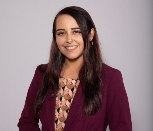 Jamie Fleury, bilingual Latina therapist offering Spanish-speaking psychotherapy in Chicago and online